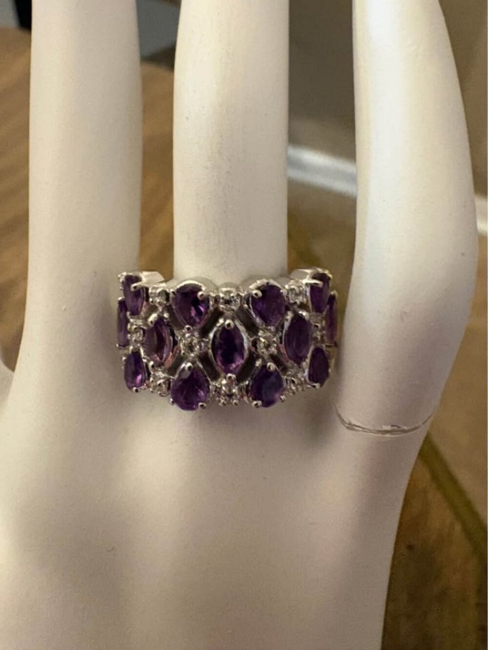 Size 6 Amethyst(1.773 grams) & White Topaz  (0.23 grams) 925 Sterling Silver